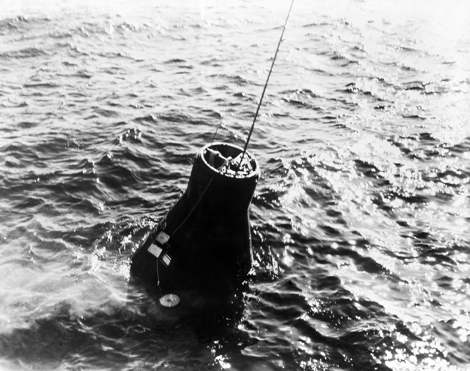 Why Spacecraft End Up in the Ocean (image credits: wikimedia)