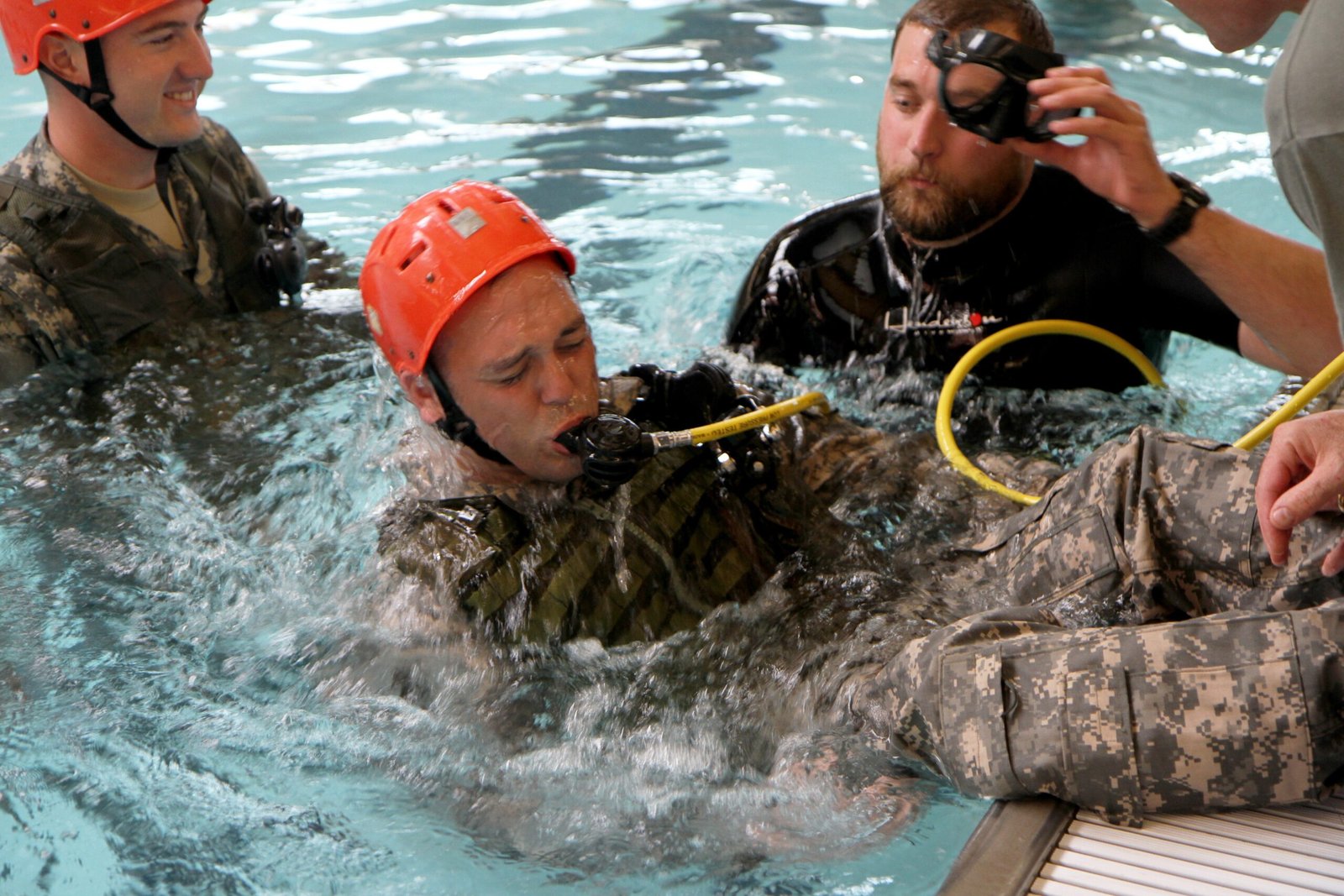 How Would People Adapt and Survive? (image credits: wikimedia)