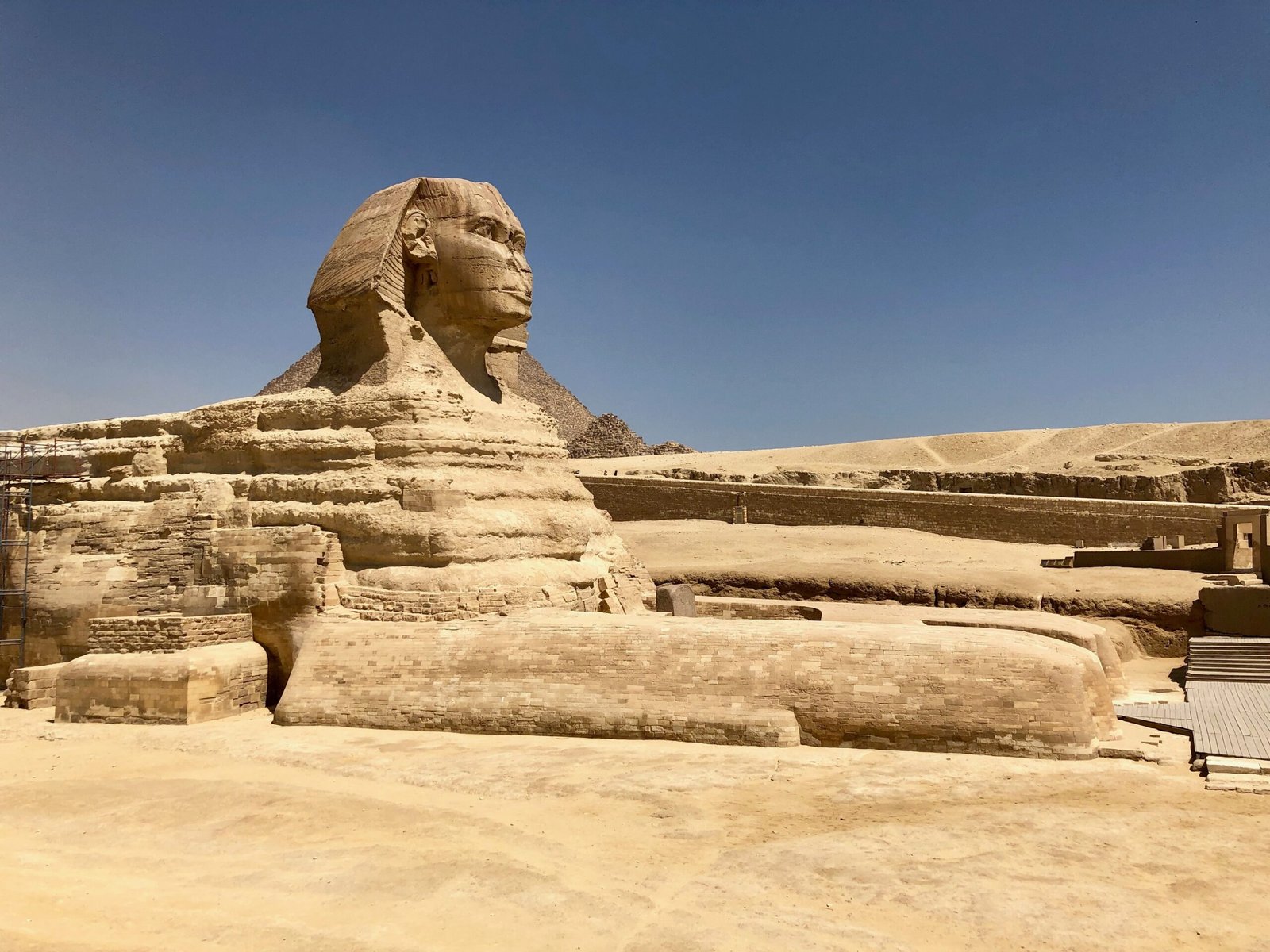 Controversies and Conspiracies: The Sphinx in the Modern Imagination (image credits: wikimedia)
