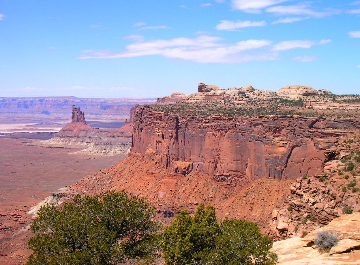 Utah’s Canyonlands: Desert Conservation and Dark Sky Initiatives (image credits: wikimedia)