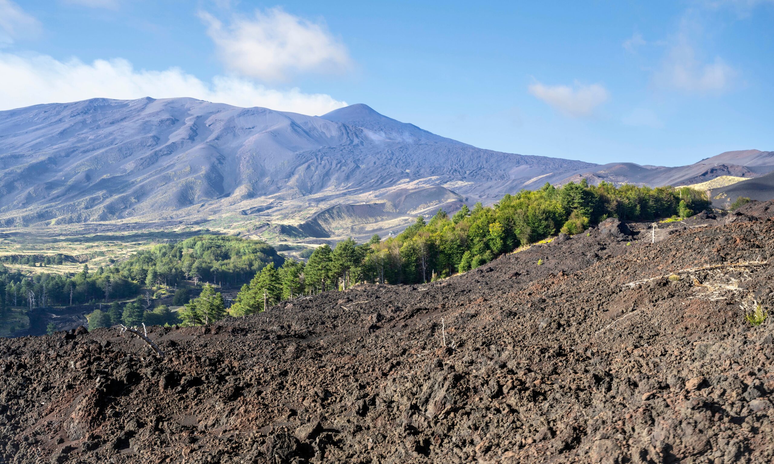 Walk on Lava Fields and Volcanic Trails (image credits: wikimedia)
