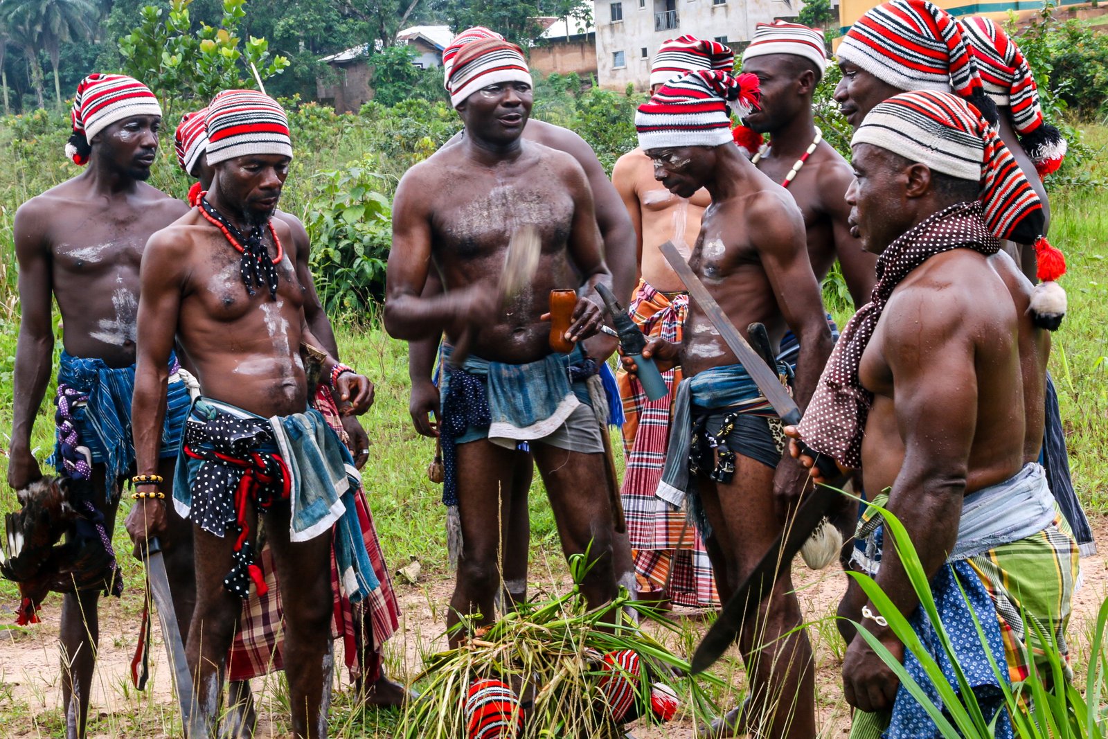 Personal Stories: Descendants Hear Their Ancestors (image credits: wikimedia)