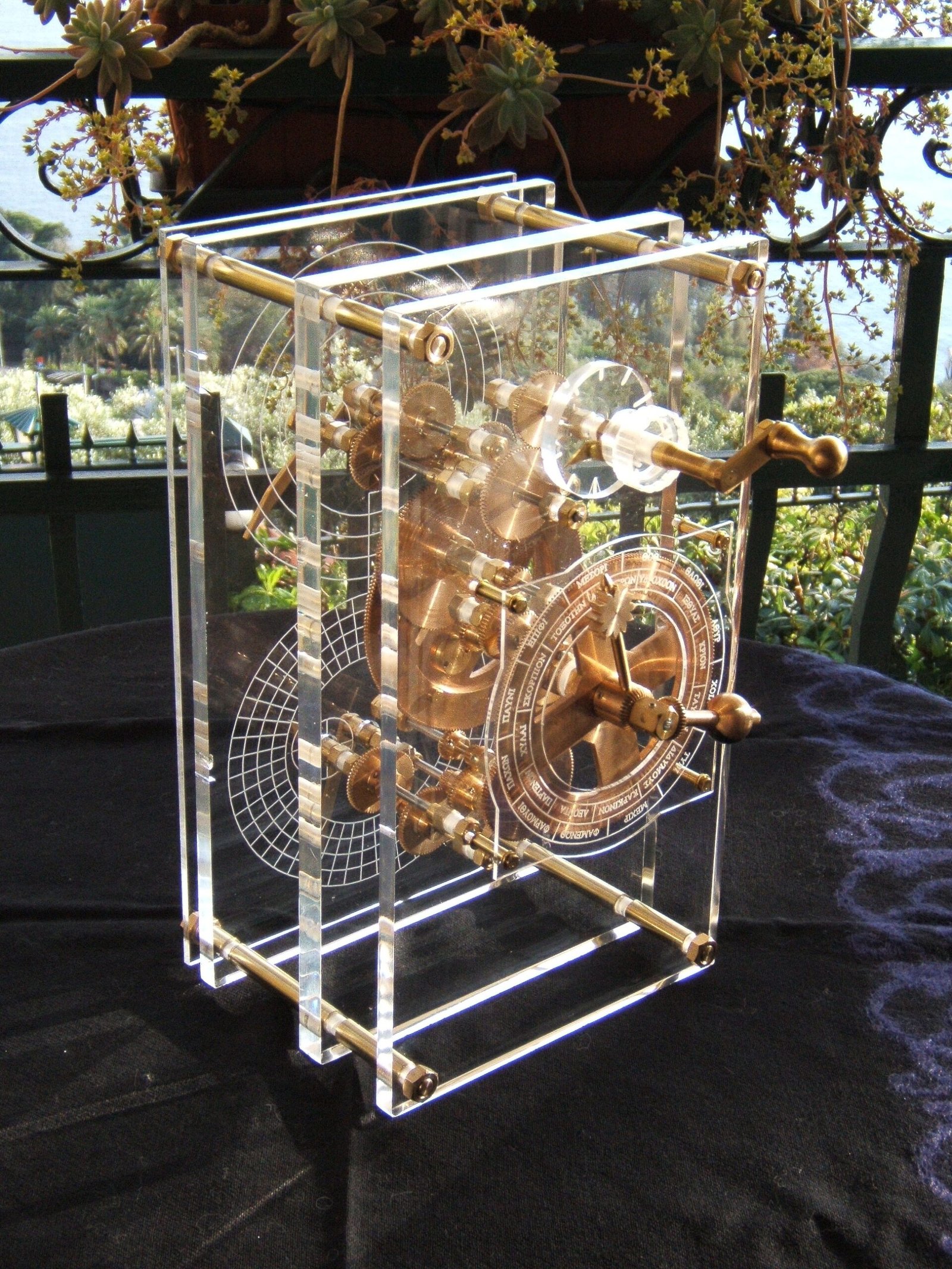 Reconstructing the Mechanism: A Modern Challenge (image credits: wikimedia)