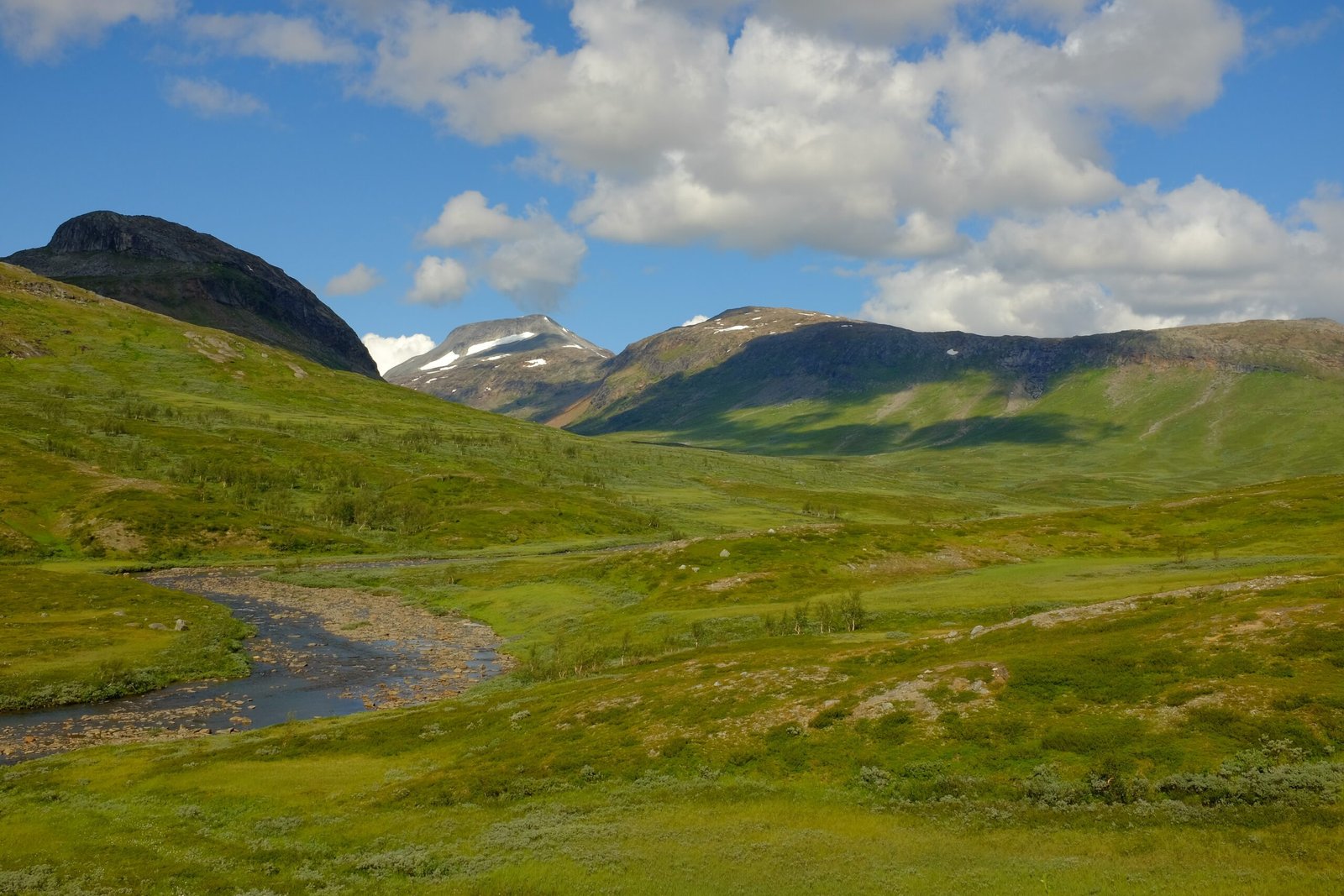 Climate Change and Shifting Seasons (image credits: wikimedia)