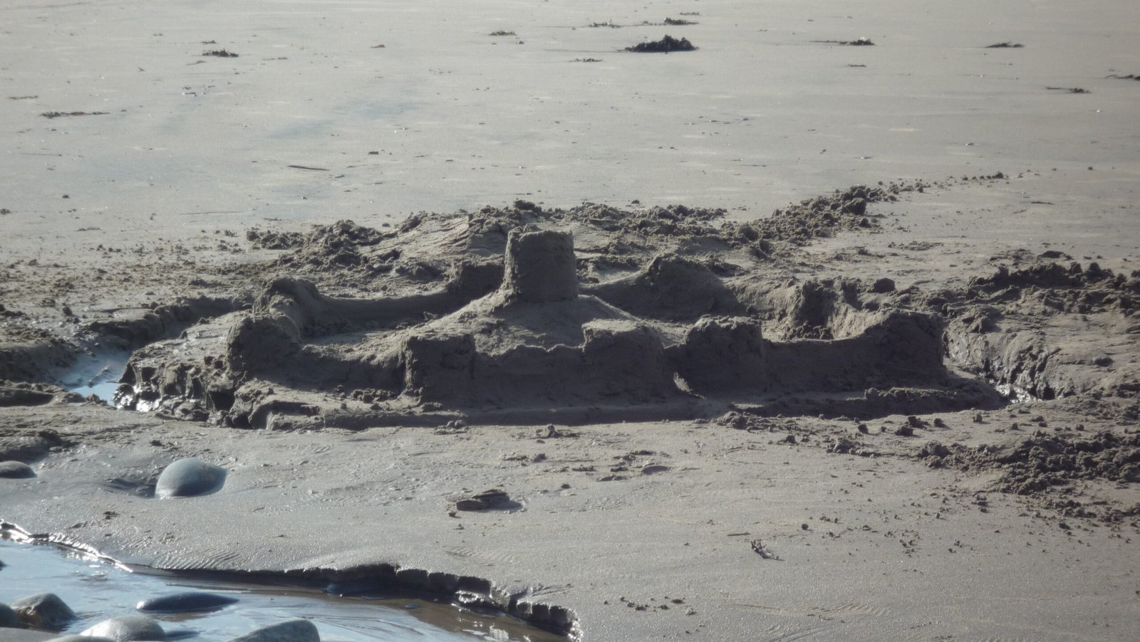 The Fate of the Sandcastles (image credits: wikimedia)