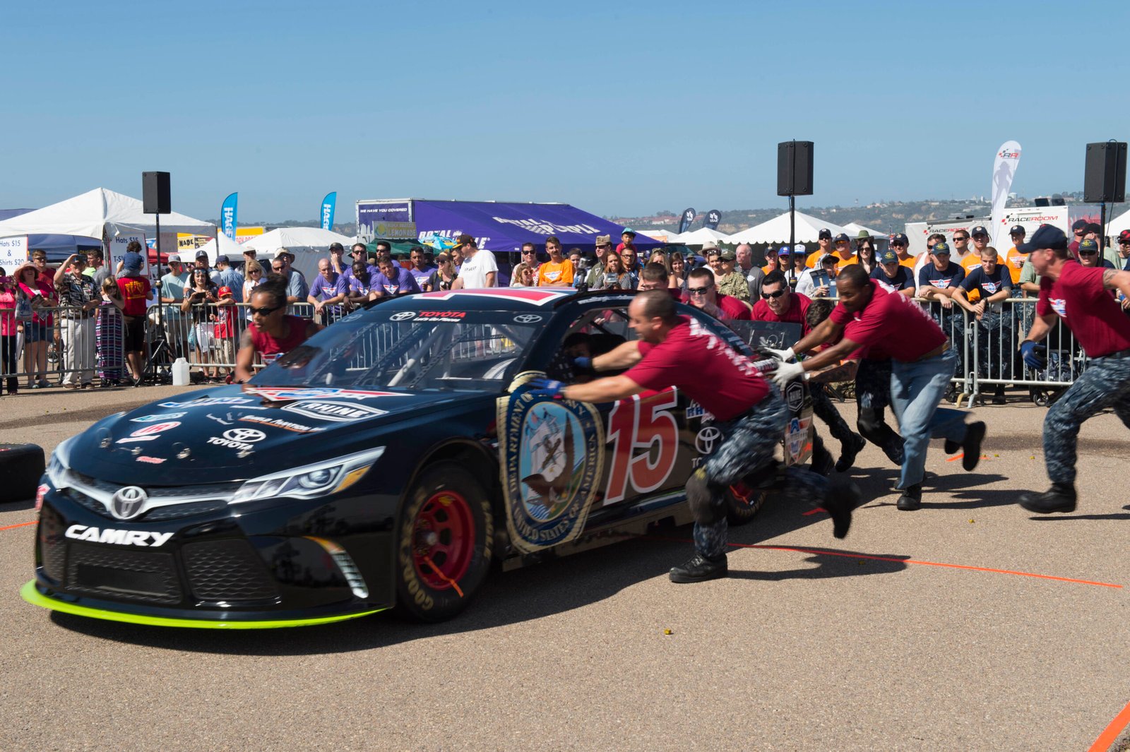 Teamwork: The Hidden Factor in Reaction and Focus (image credits: wikimedia)