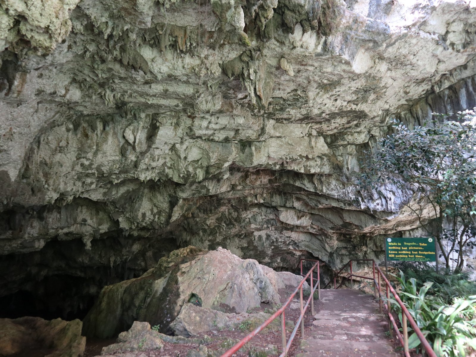 Fossil Caves: Time Capsules of Luzon’s Past (image credits: wikimedia)