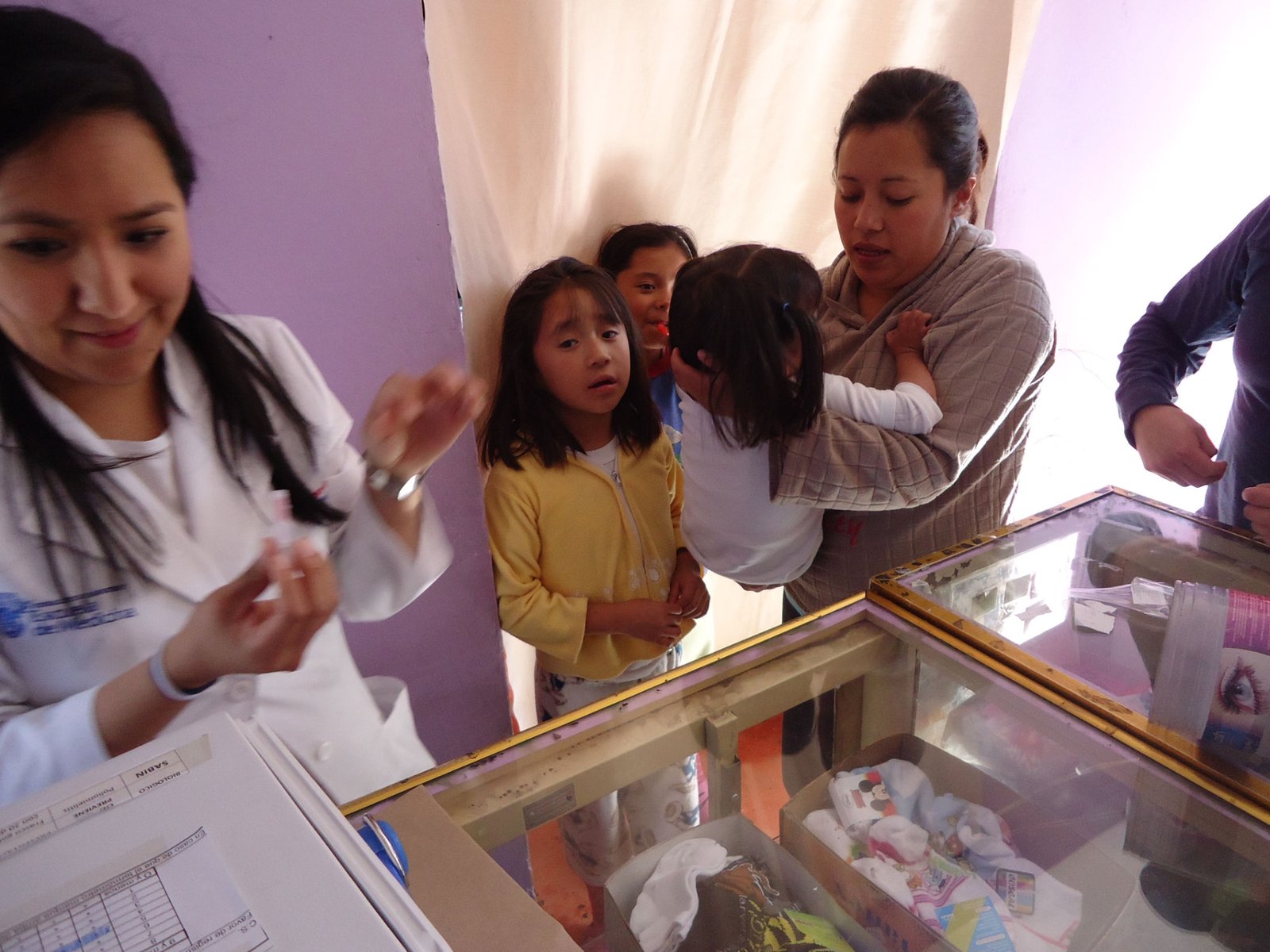 Real-World Stories: Families Affected by Polio’s Return (image credits: wikimedia)