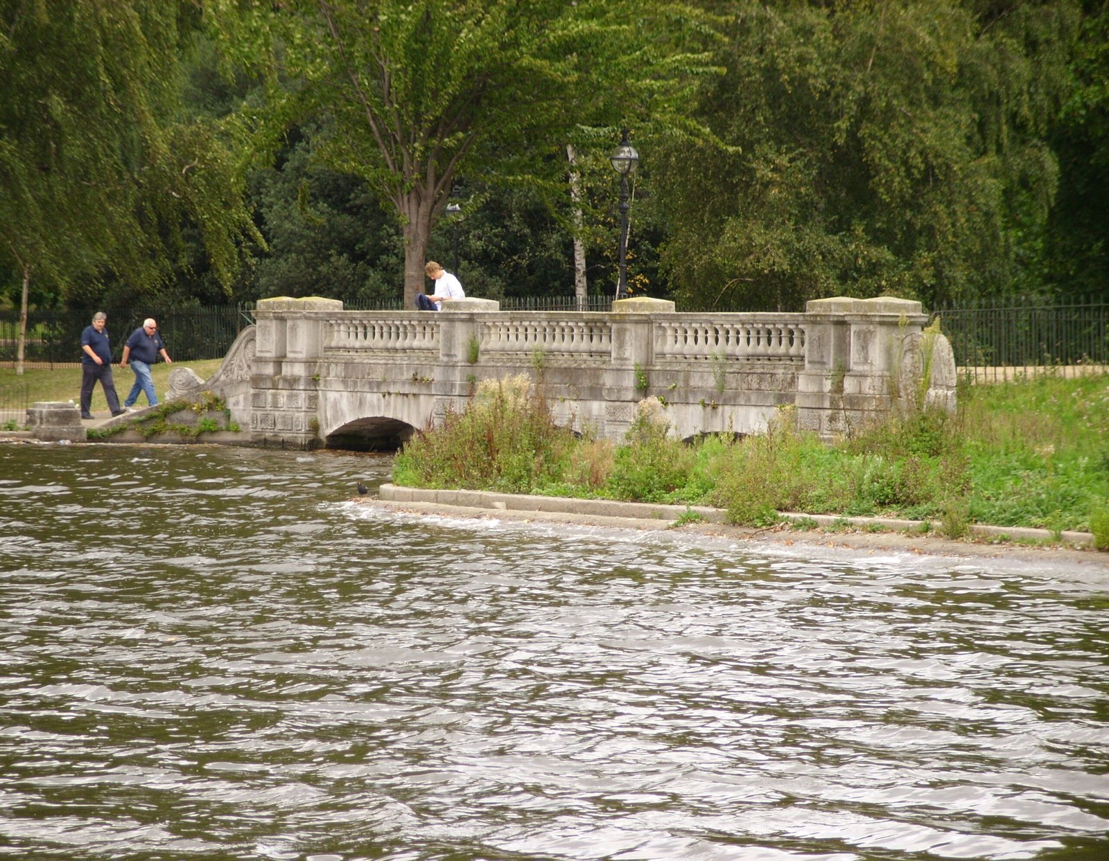 The Westbourne: From Serene Stream to Victorian Conduit (image credits: wikimedia)