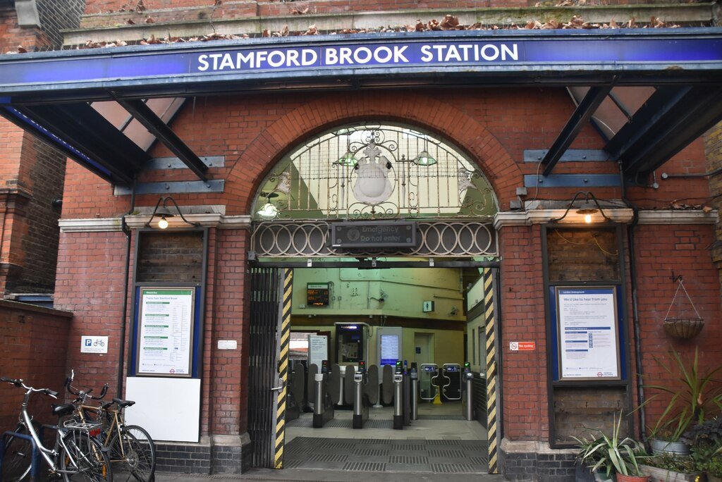 The Stamford Brook: A Patchwork Waterway (image credits: wikimedia)
