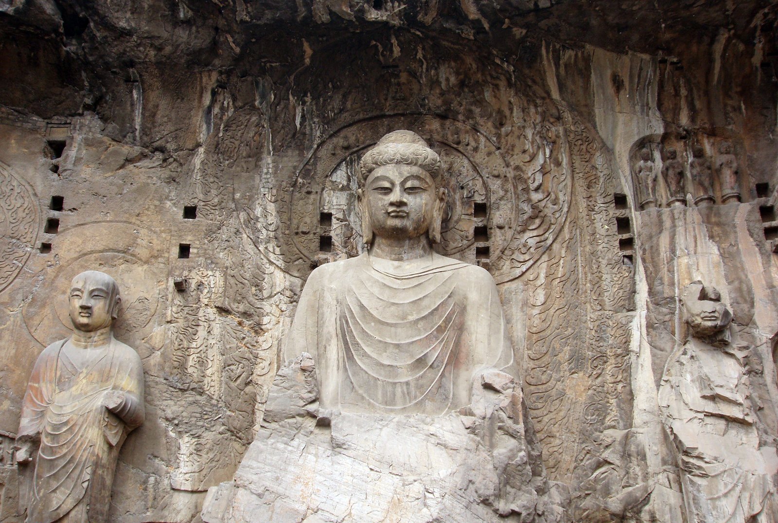 The Enduring Allure of Luoyang’s Underground City (image credits: wikimedia)