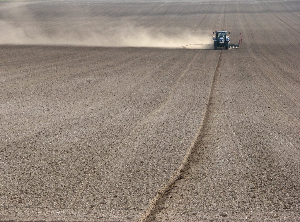 The Rainfall Domino Effect: Droughts and Food Insecurity (image credits: wikimedia)