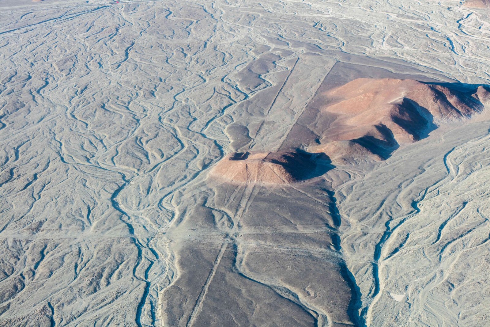 Lessons from the Desert: What Do the Lines Teach Us? (image credits: wikimedia)