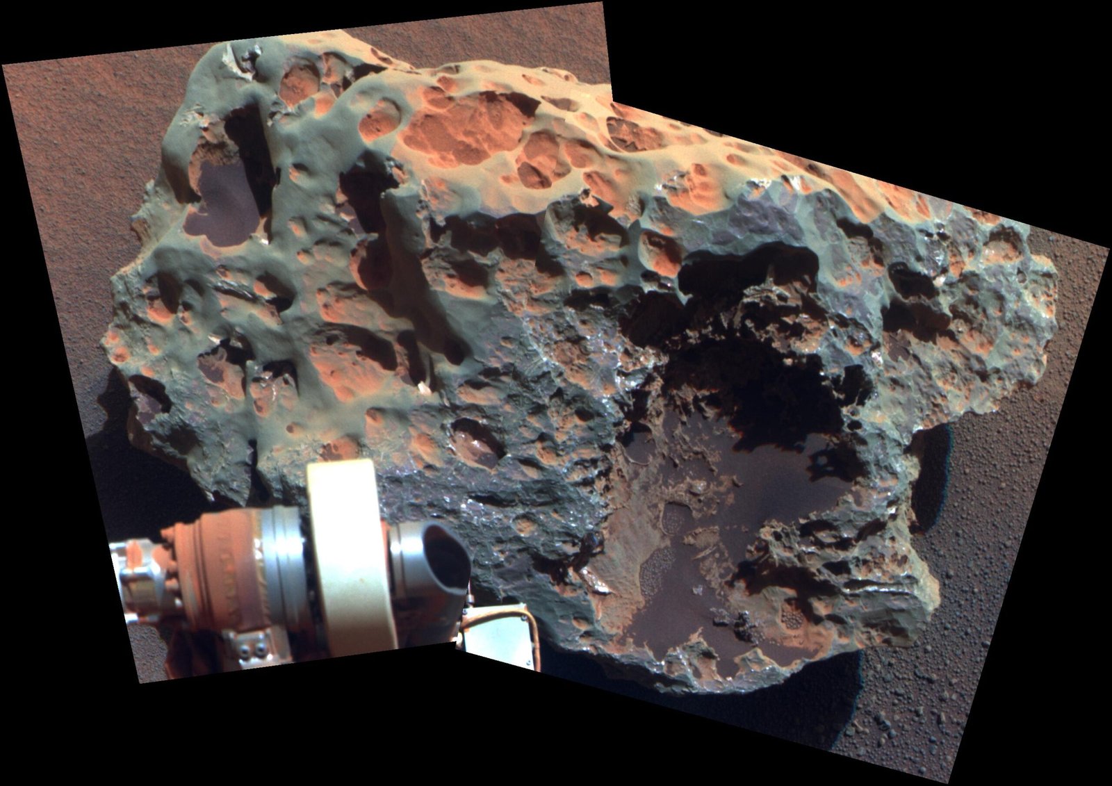 How Scientists Spot Stardust in Rocks (image credits: wikimedia)