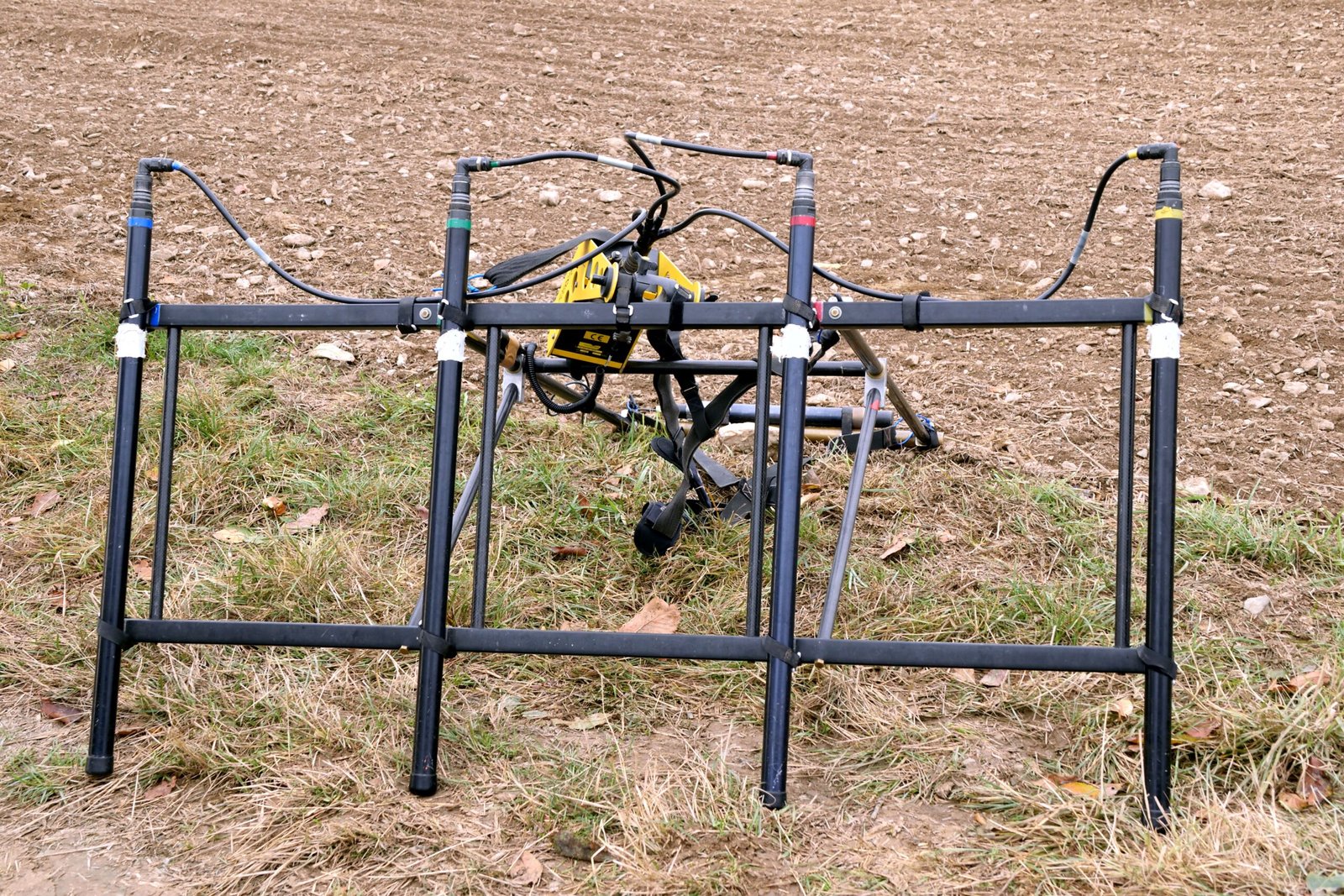 Peering Through the Soil: High-Tech Archaeology (image credits: wikimedia)