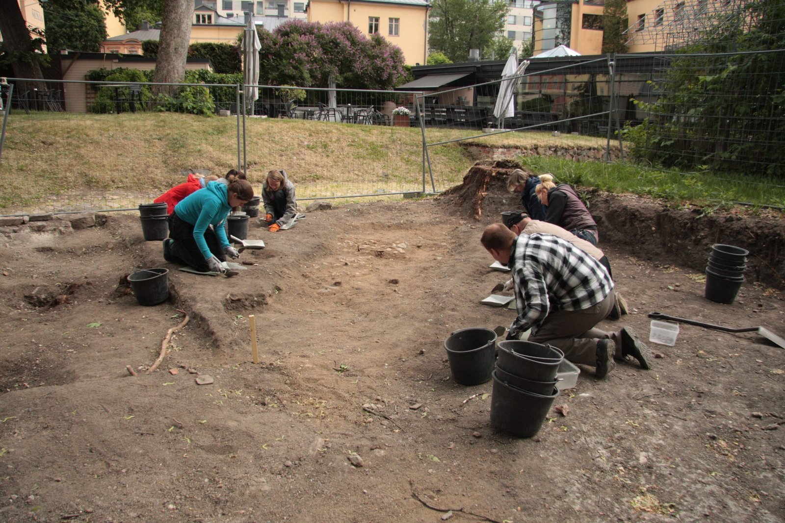 Community Involvement: Everyone’s an Explorer (image credits: wikimedia)