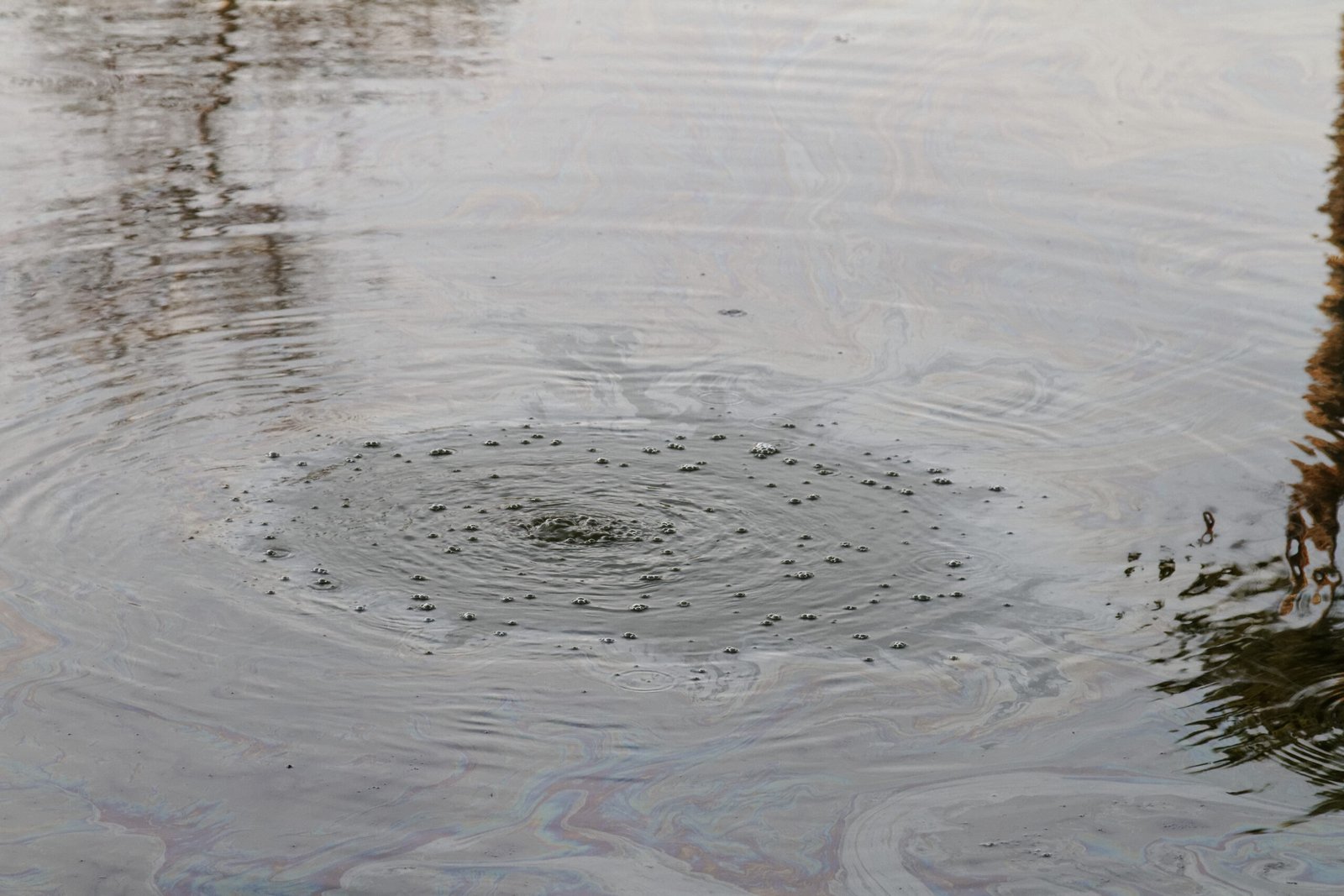 The Origins of Bubbling Lakes (image credits: wikimedia)