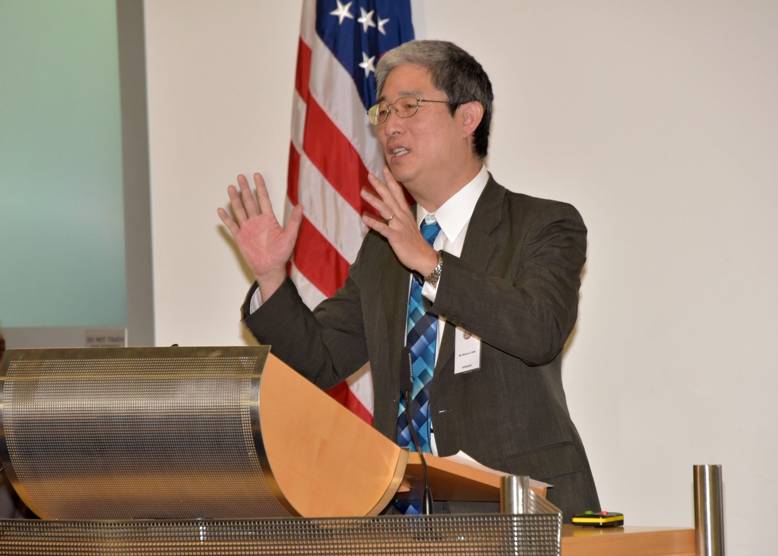 Challenges in Enforcement and Corruption (image credits: wikimedia)