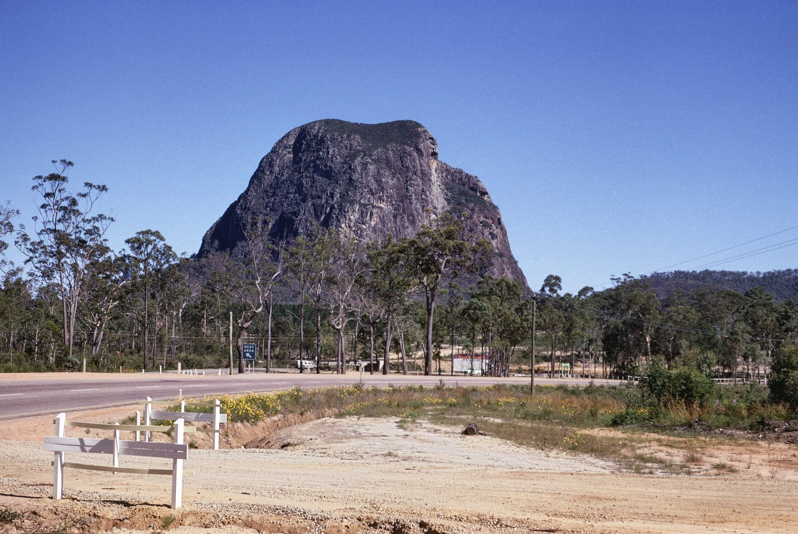 Traces of Fire: Volcanic Activity in Gondwana’s Wake (image credits: wikimedia)