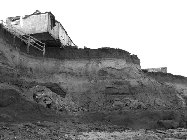 Failed Infrastructure: Buildings in Peril (image credits: wikimedia)
