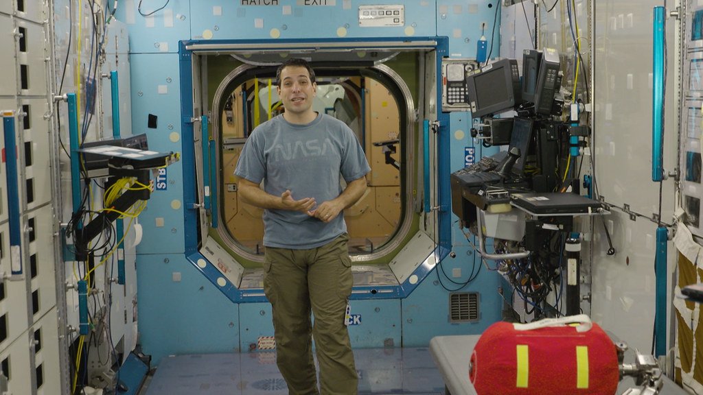 How Long You’d Survive in Space Without a Suit (and What Would Happen First)