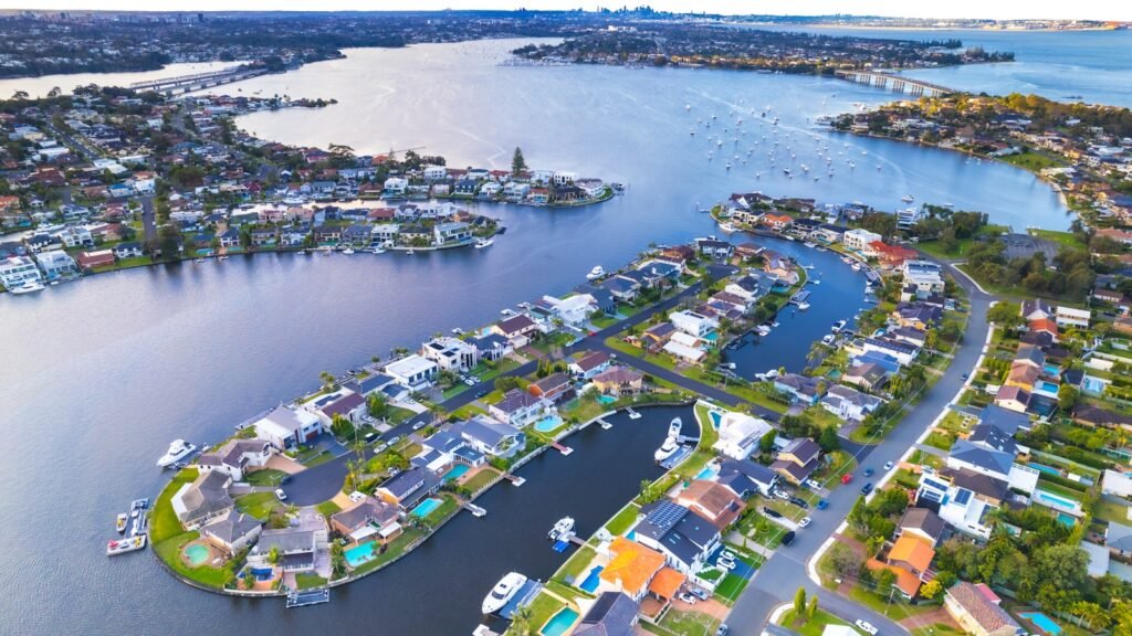 Sydney suburbs next to a body of water.