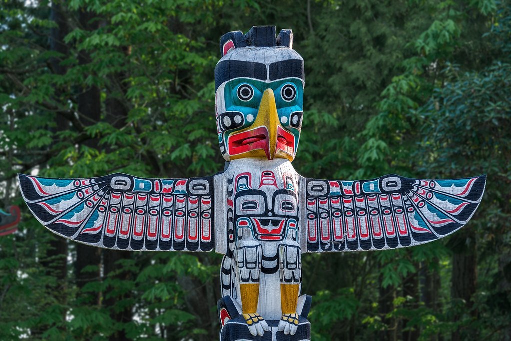 Thunderbird totem.