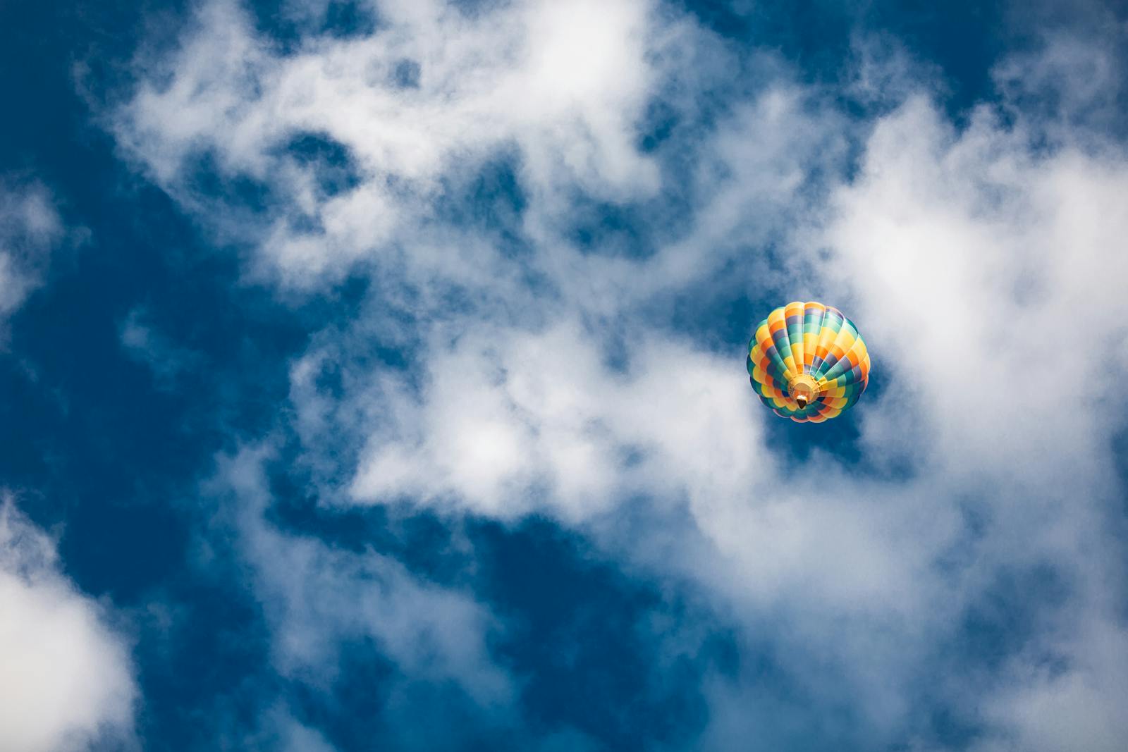 Air Isn’t Weightless: The Surprising Mass Above Your Head