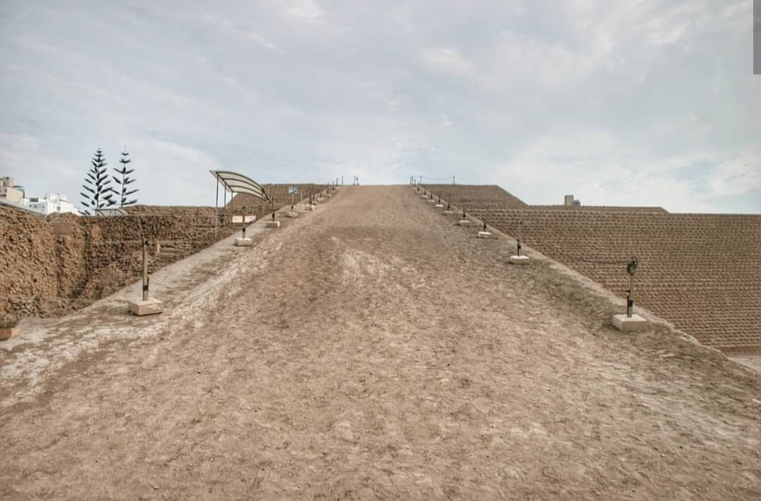 Huaca Pucllana: Lima’s Iconic Pyramid (image credits: wikimedia)