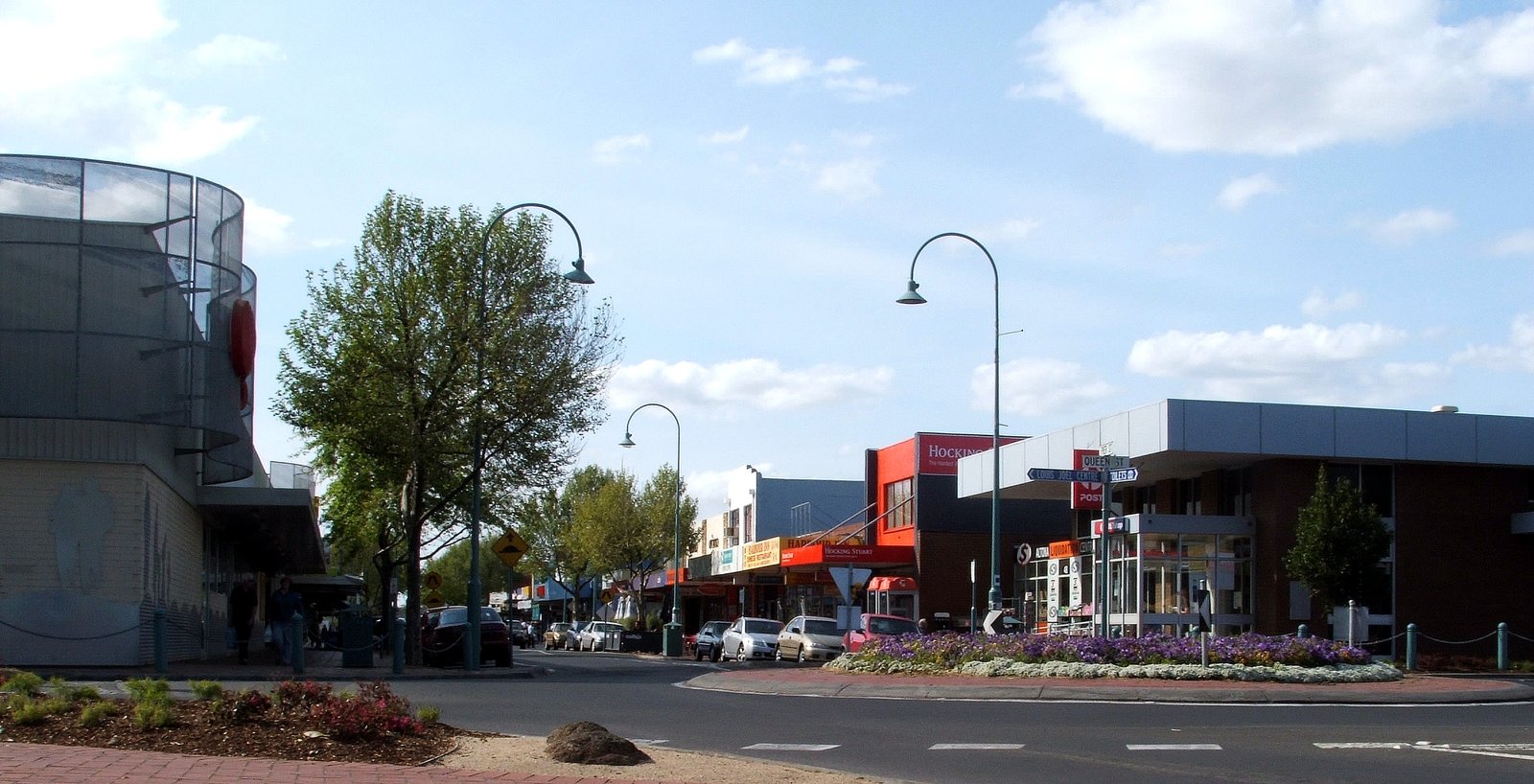 Melbourne’s Undercover Volcanoes (image credits: wikimedia)