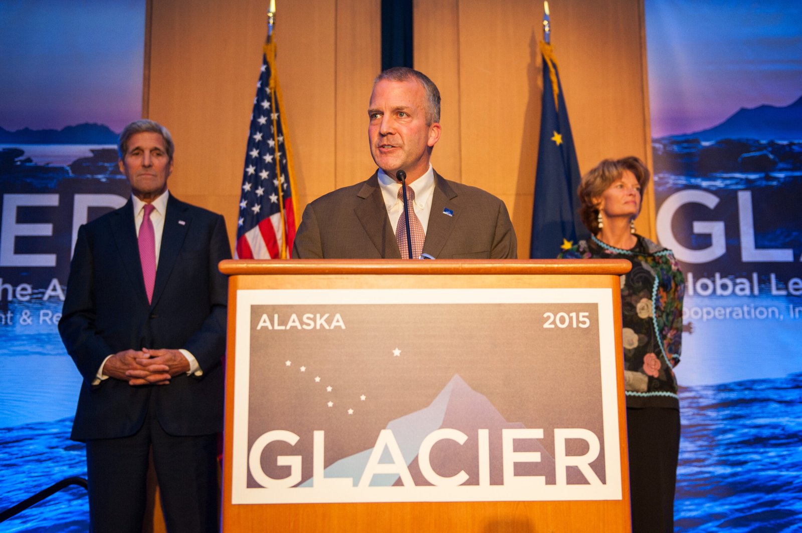 Hope on Thin Ice: Stories of Resilience (image credits: wikimedia)