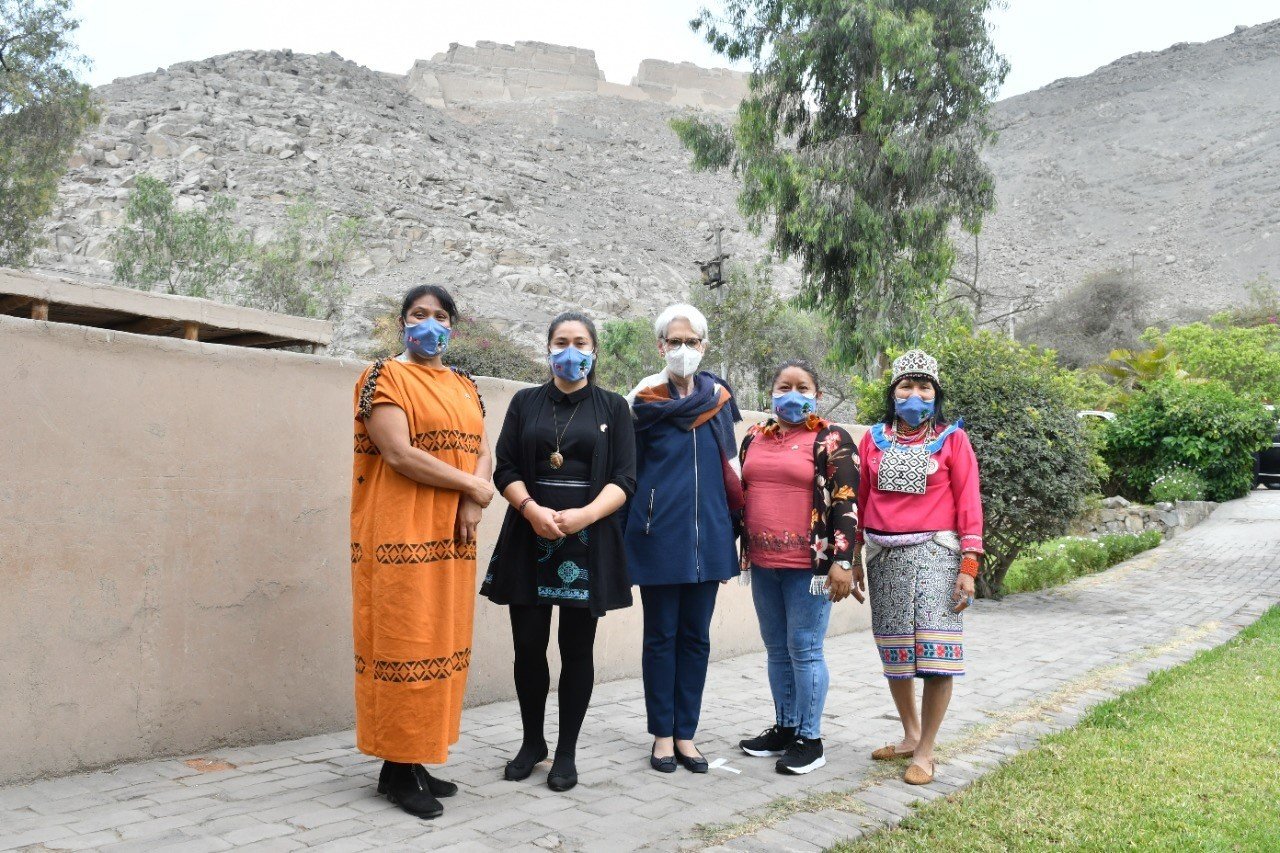 Women as Keepers of Knowledge (image credits: wikimedia)