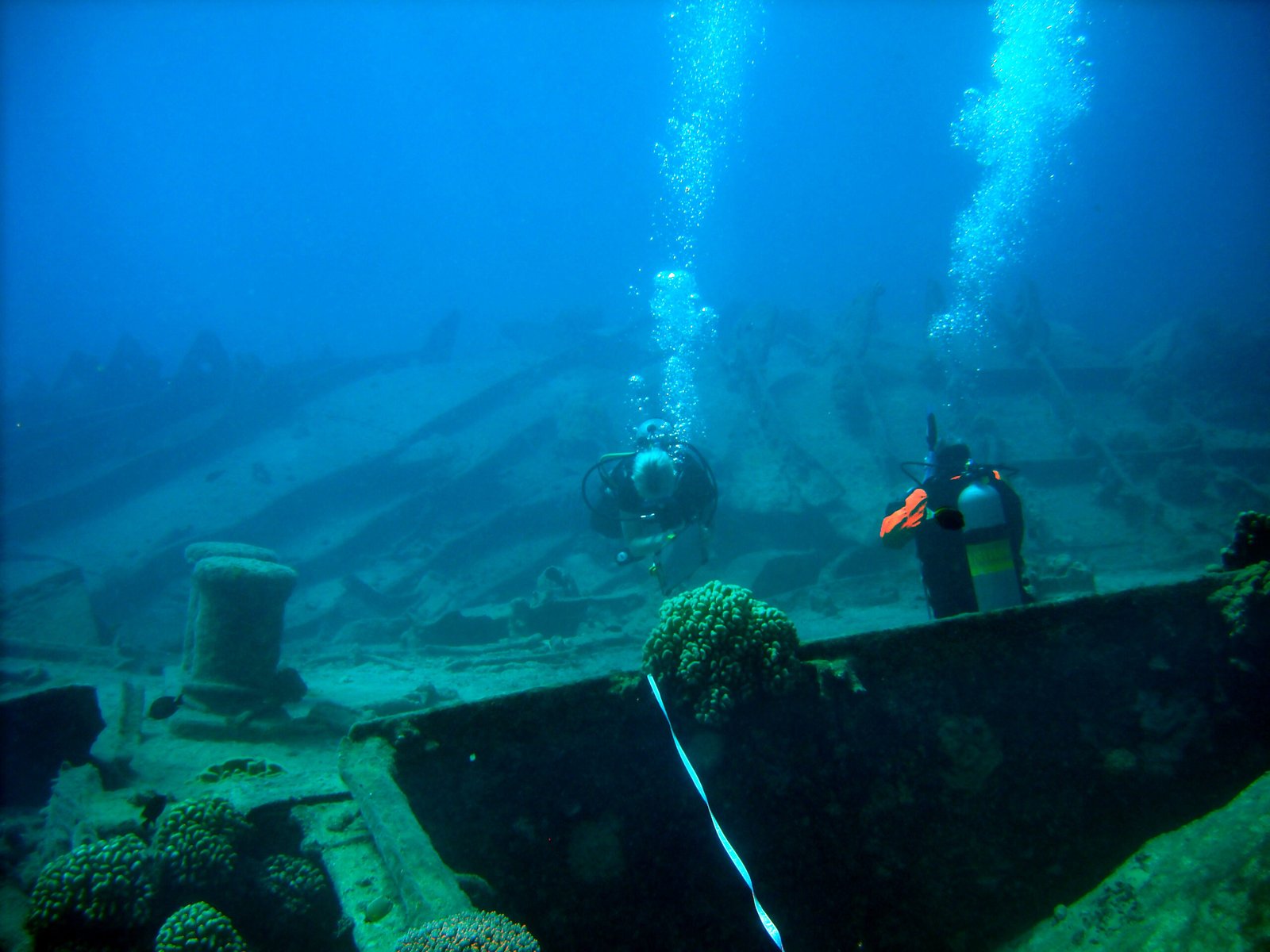 Lost Worlds Beneath the Waves: Submerged Archaeological Sites (image credits: wikimedia)