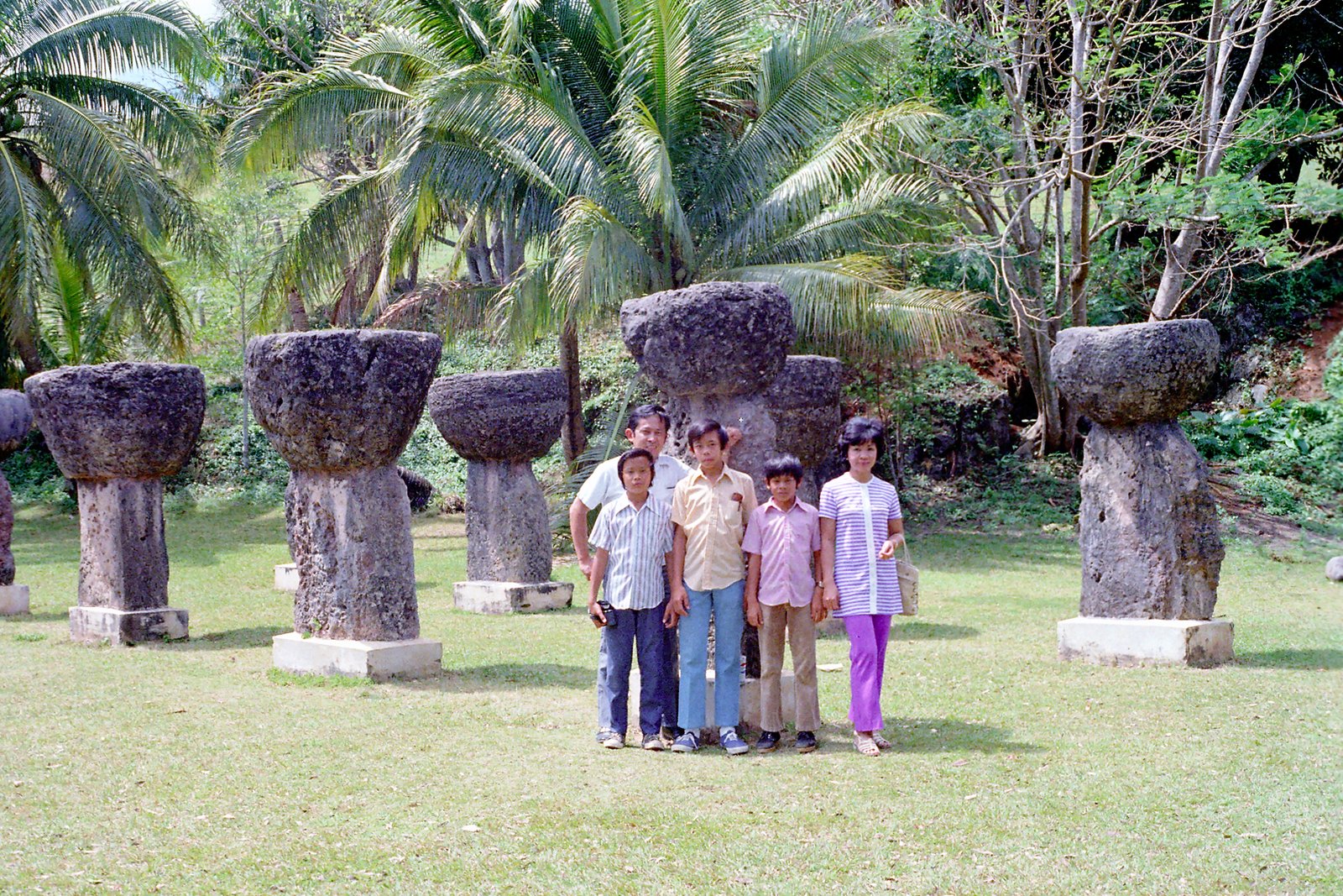 Latte Villages: Foundations of Ancient Homes (image credits: wikimedia)