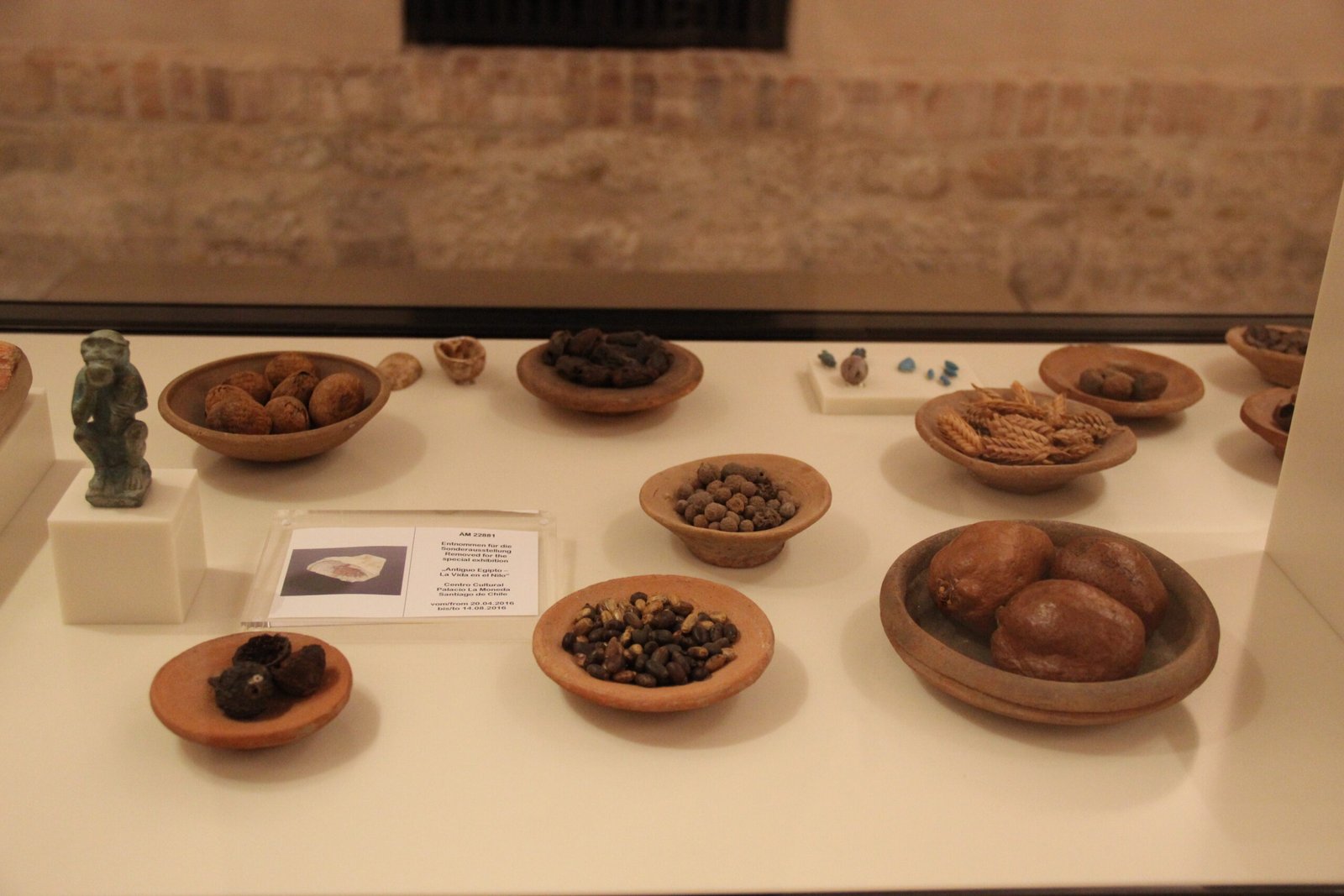 Ancient Diets and Modern Nutrition (image credits: wikimedia)