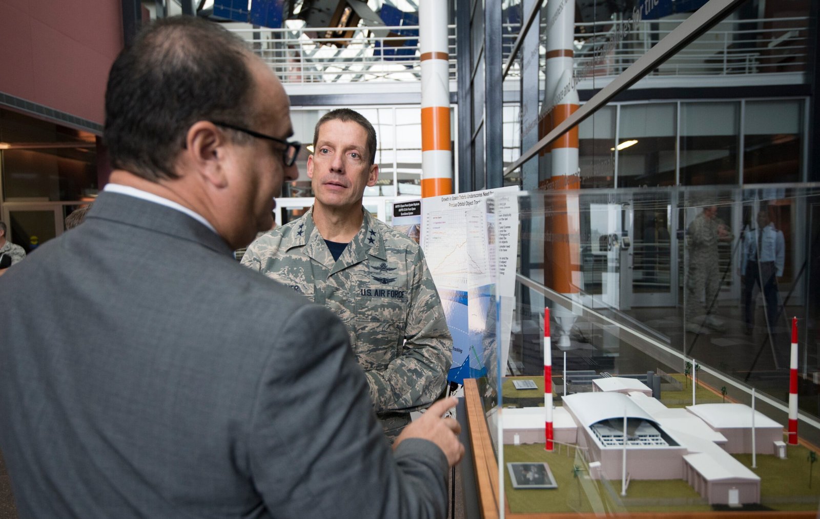 Skin Changes: Itching and Peeling (image credits: wikimedia)