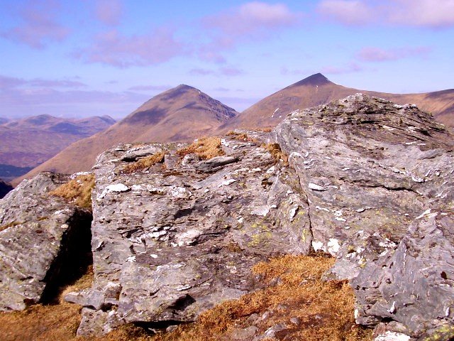 What the Rocks Remember (image credits: wikimedia)