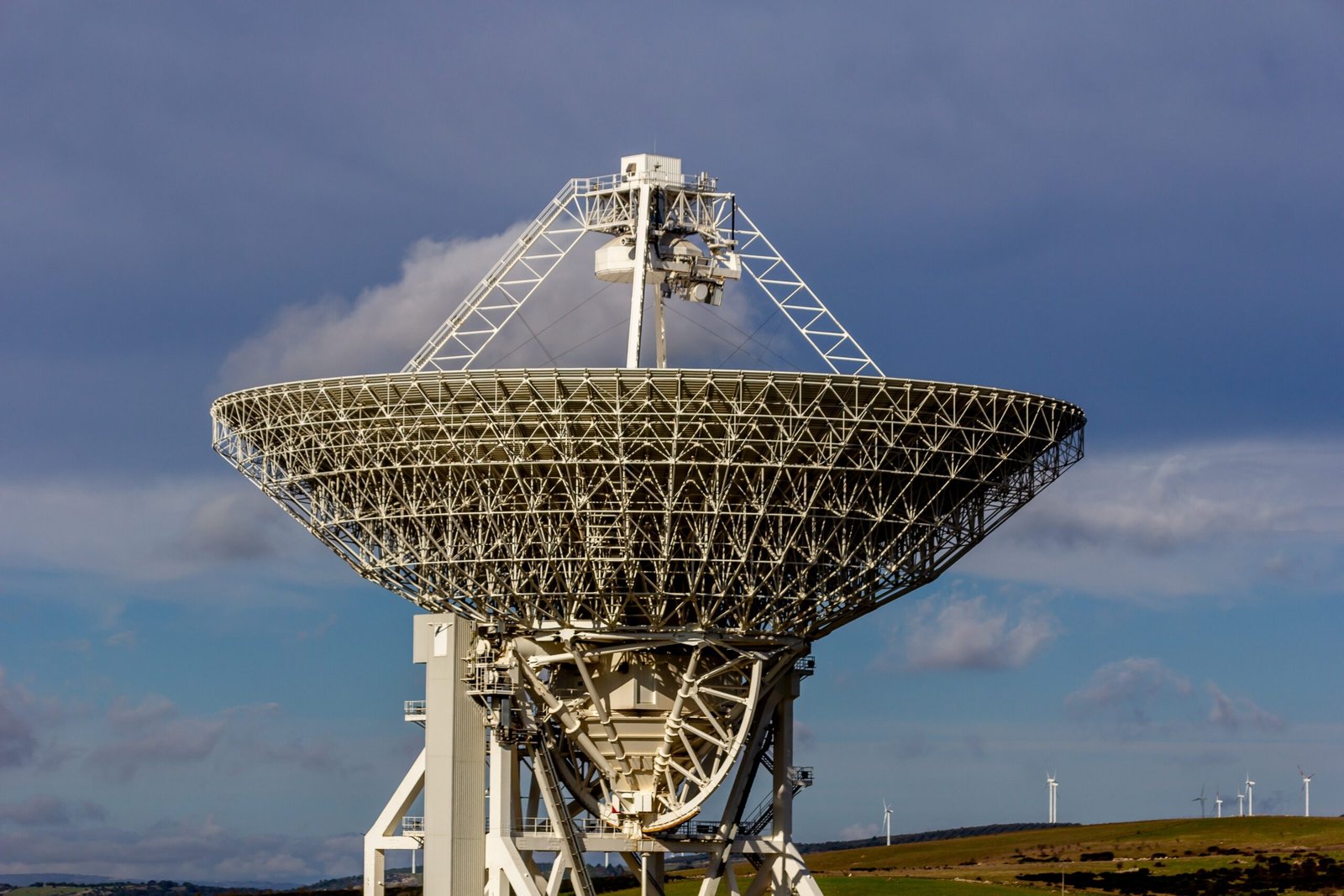 The Loneliness of Communication (image credits: wikimedia)