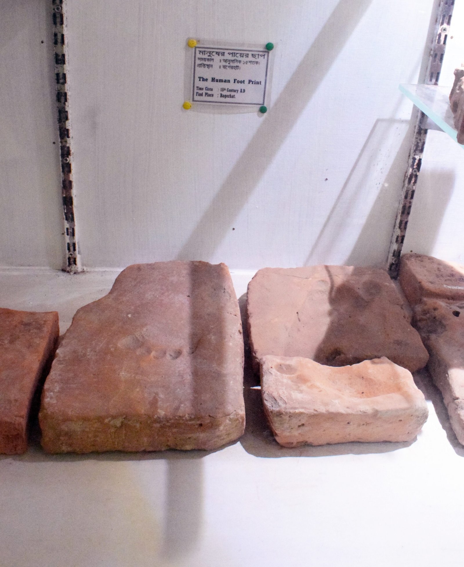 Why Footprints Matter More Than Artifacts (image credits: wikimedia)