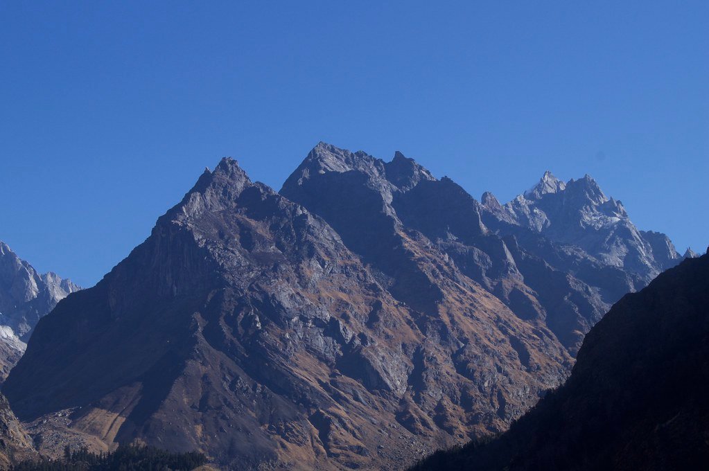 The Harsh Reality of Himalayan Heights (image credits: flickr)