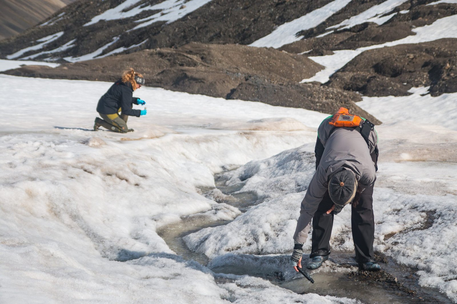 Can Technology Save Our Glacial Waters? (image credits: wikimedia)