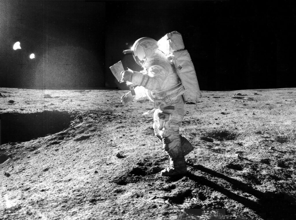 The Stuff We Left Stuff on the Moon — Including Golf Balls