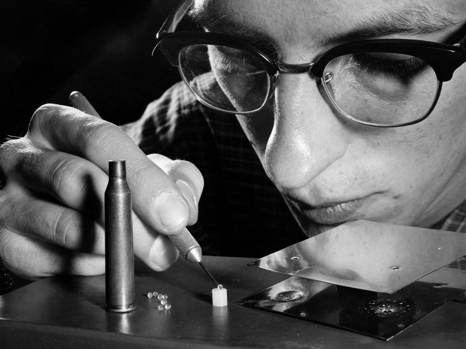 What’s Next for Micrometeorite Research? (image credits: wikimedia)