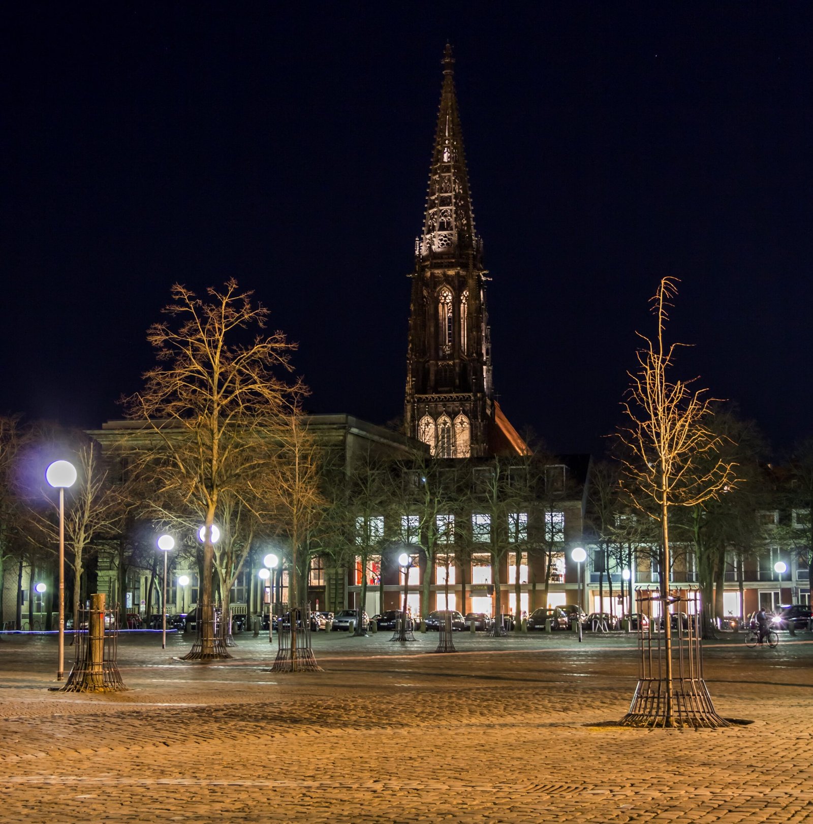 Urban Light Pollution: When the Moon Isn’t Enough (image credits: wikimedia)