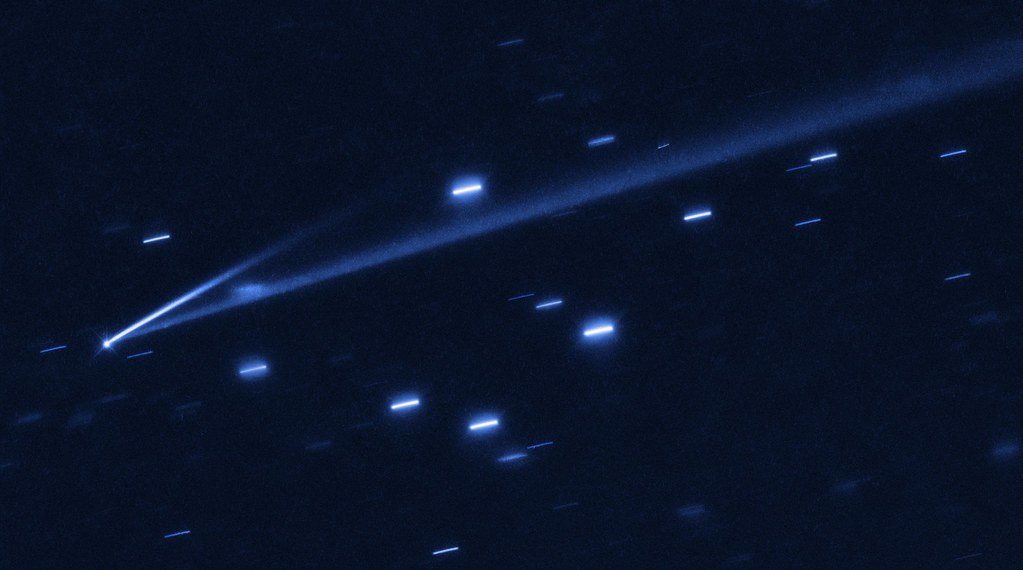 Cosmic Influences: Supernovas and Comets as Inspiration (image credits: flickr)
