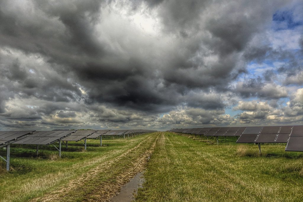 Solar Storms: When the Sun Gets Moody (image credits: flickr)