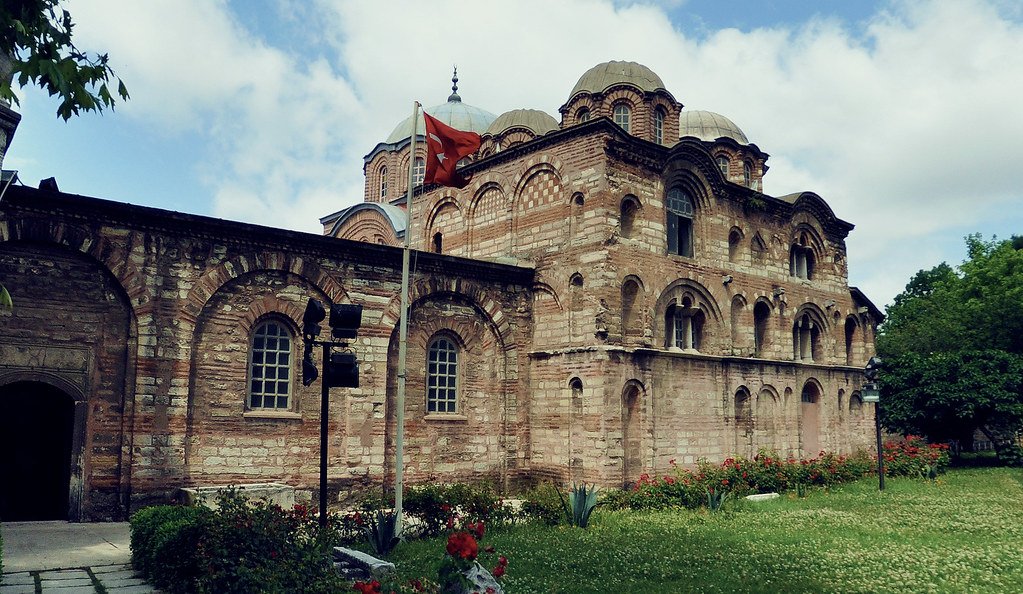 Medieval Monasteries: Guardians of Medical Knowledge (image credits: flickr)