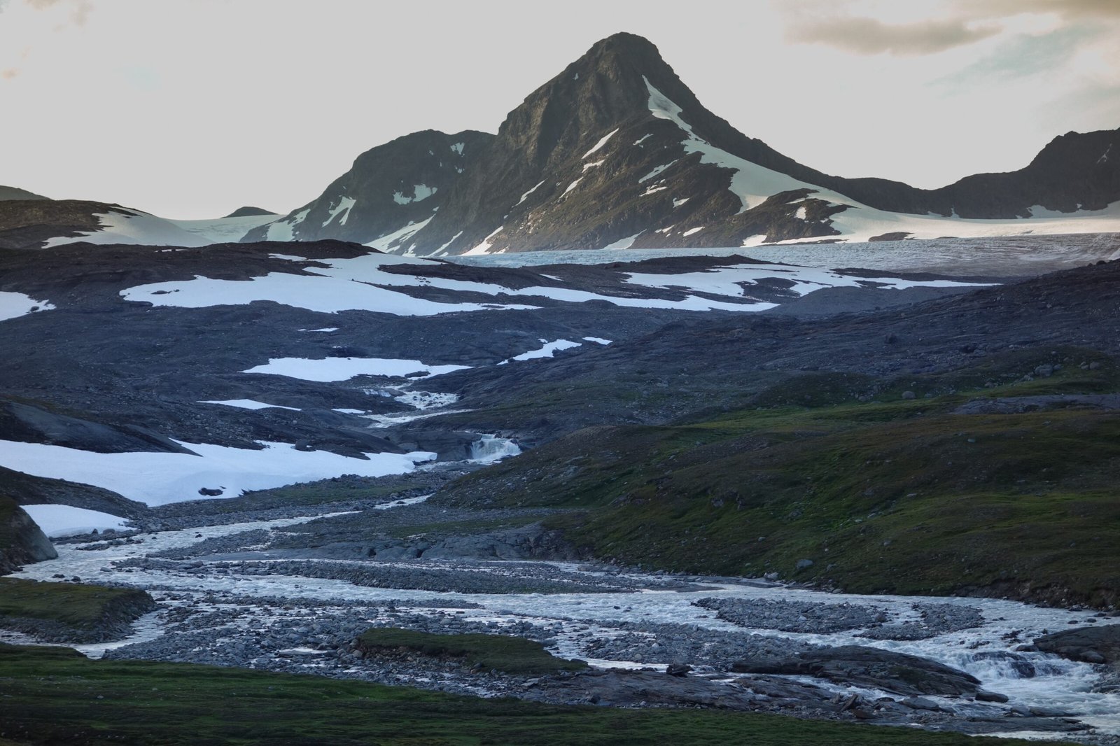 A Call to Remember—and Act (image credits: wikimedia)