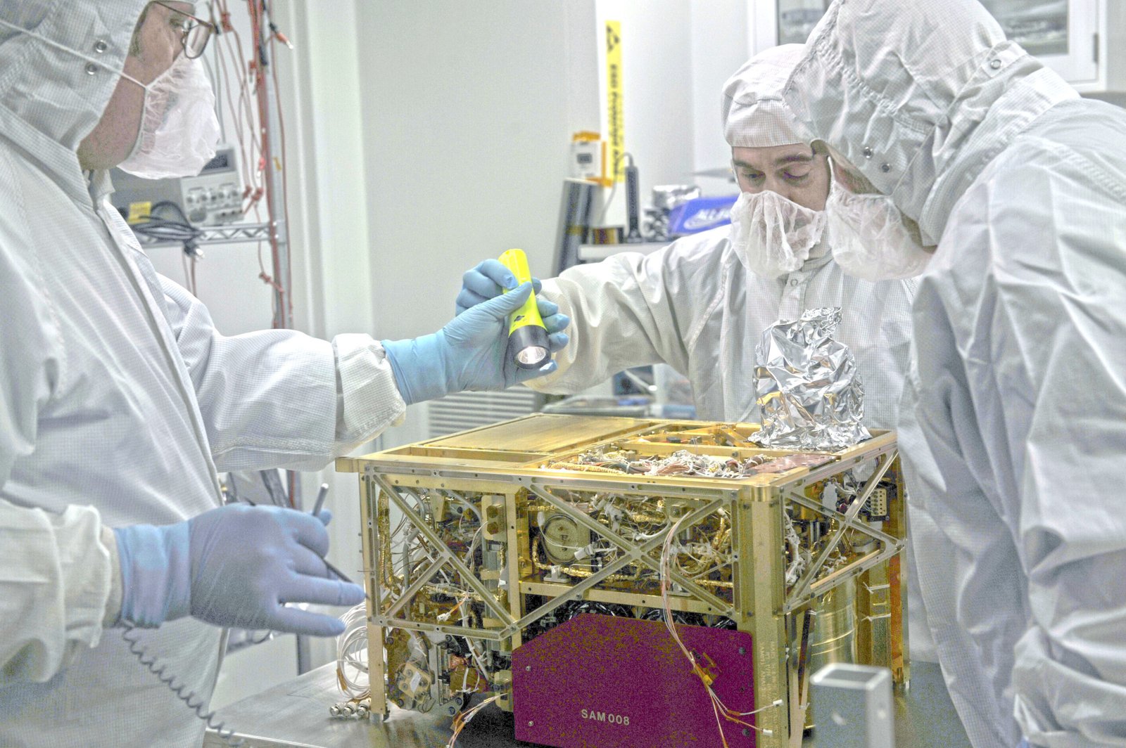 What Makes These Samples Worth Billions of Dollars (image credits: wikimedia)