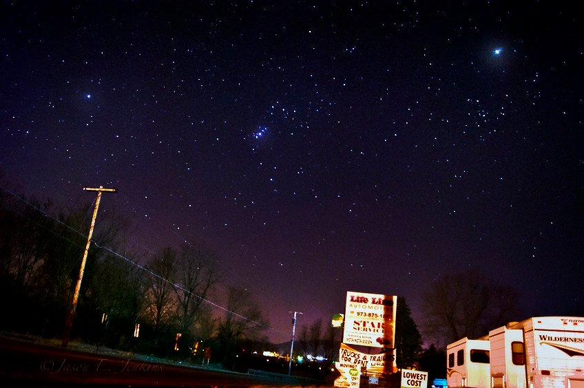 The Science Behind Peak Viewing Times (image credits: flickr)